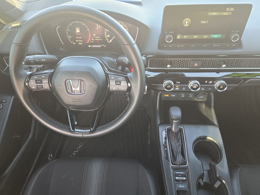 2026 Honda Civic Hatchback Sport - Photo 17