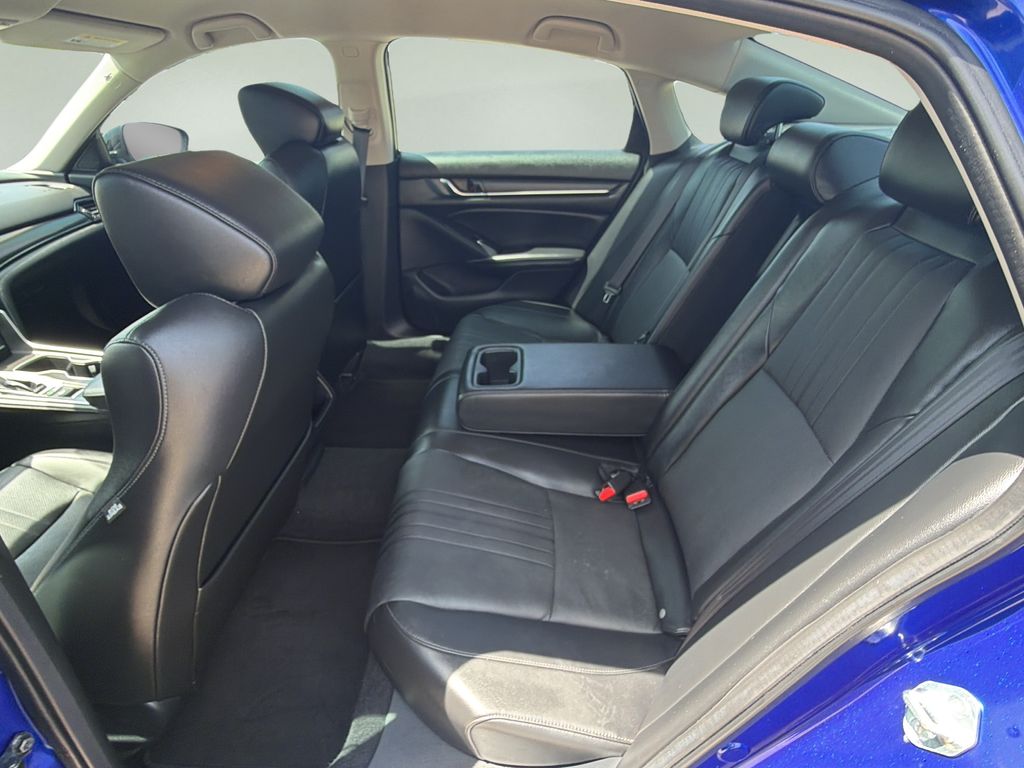 2022 Honda Accord Sport SE - Photo 15