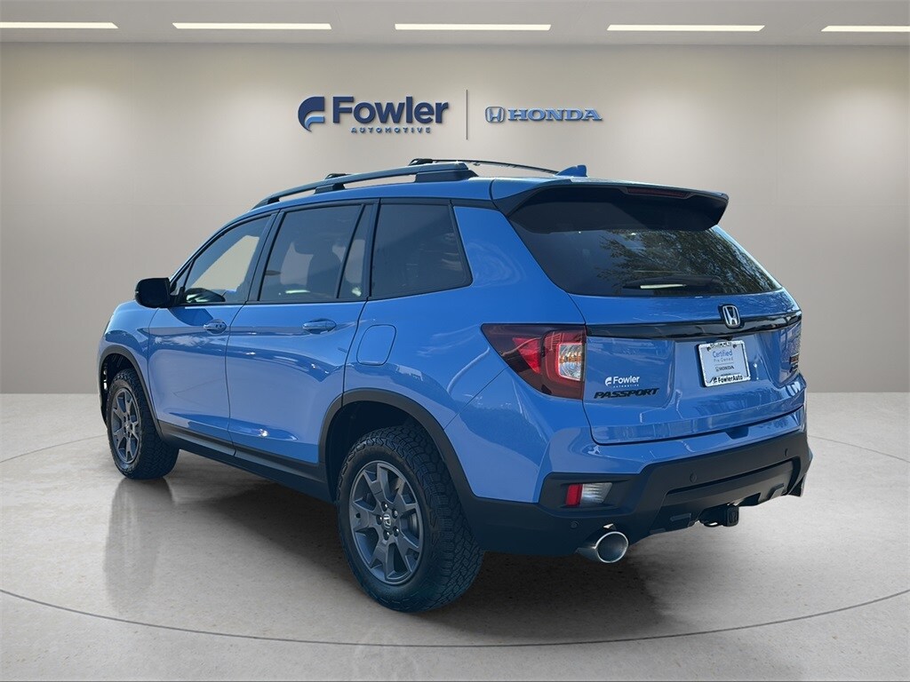 2025 Honda Passport TrailSport photo 3