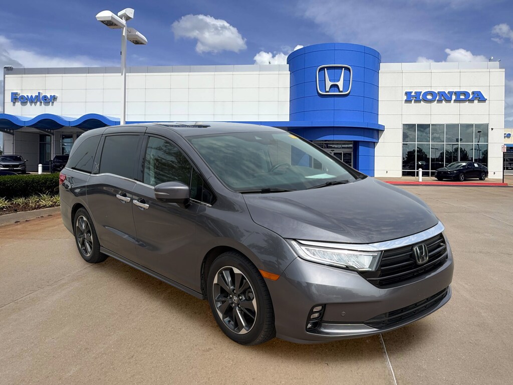 Certified 2022 Honda Odyssey Elite Van