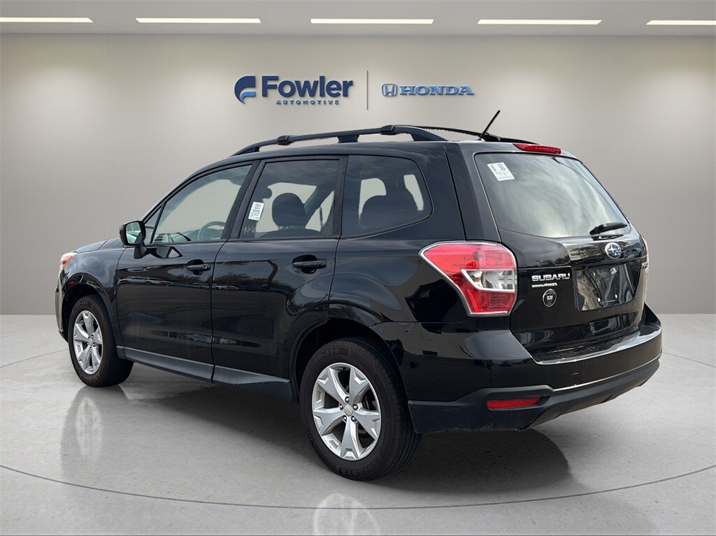 2015 Subaru Forester 2.5i Premium photo 4