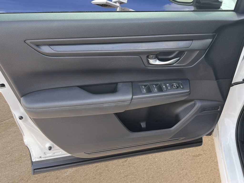 2023 Honda CR-V LX - Photo 18