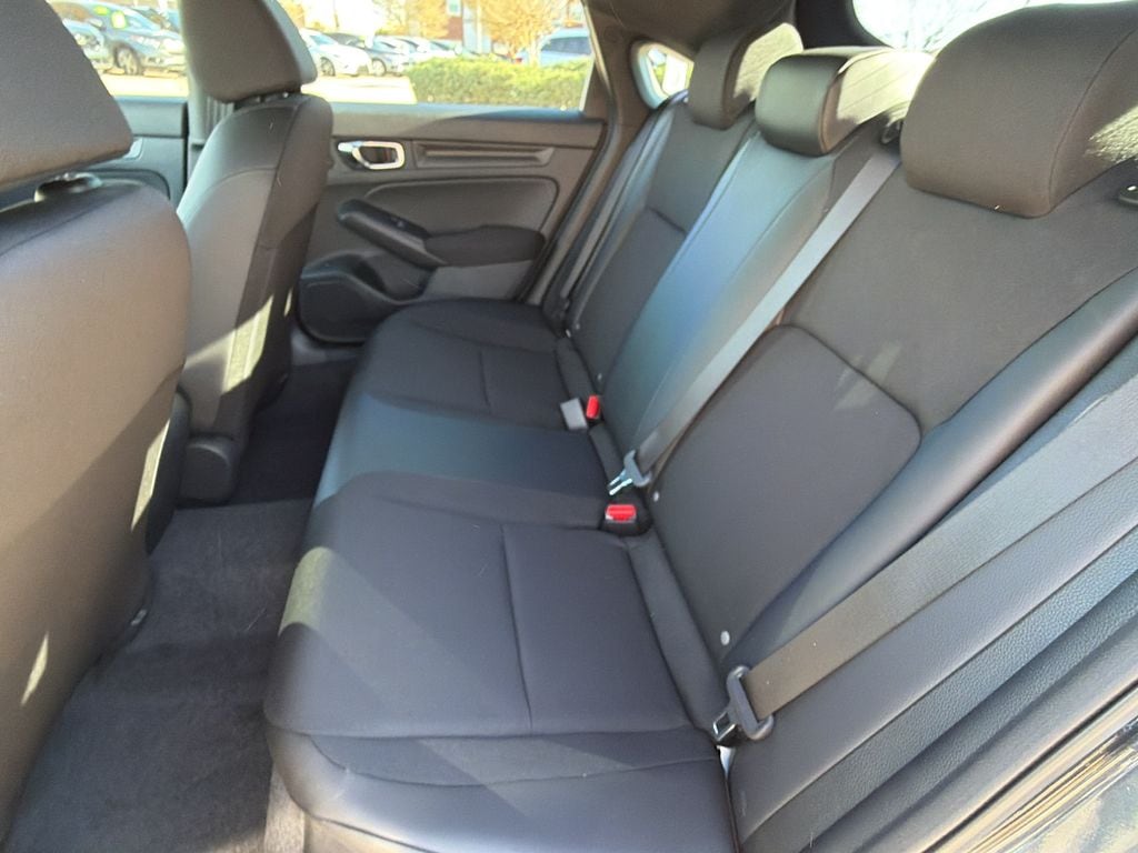 2026 Honda Civic Hatchback Sport - Photo 9