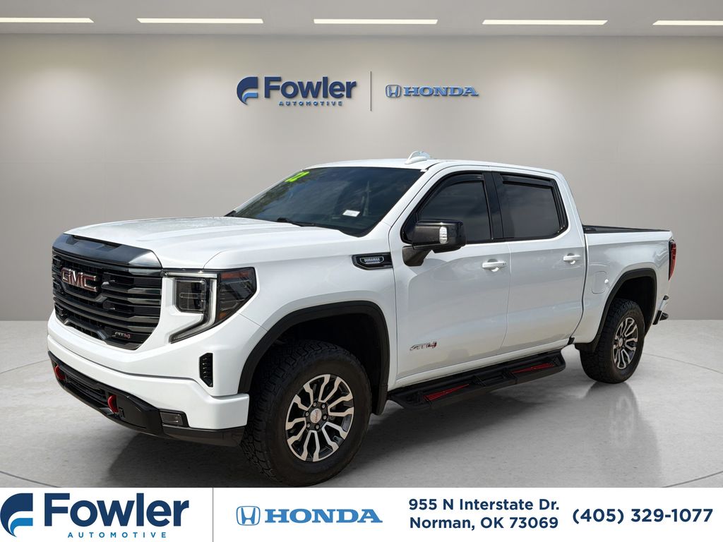 2022 GMC Sierra 4WD Crew Cab Short Box AT4's photo