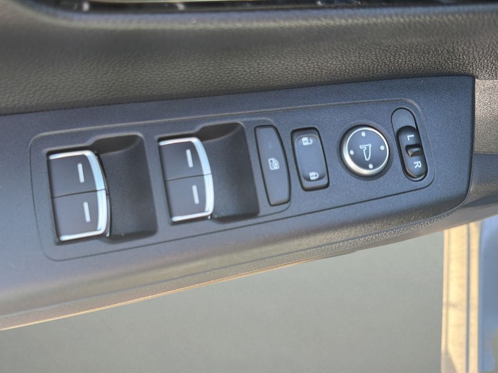 2025 Honda CR-V Sport Touring - Photo 19