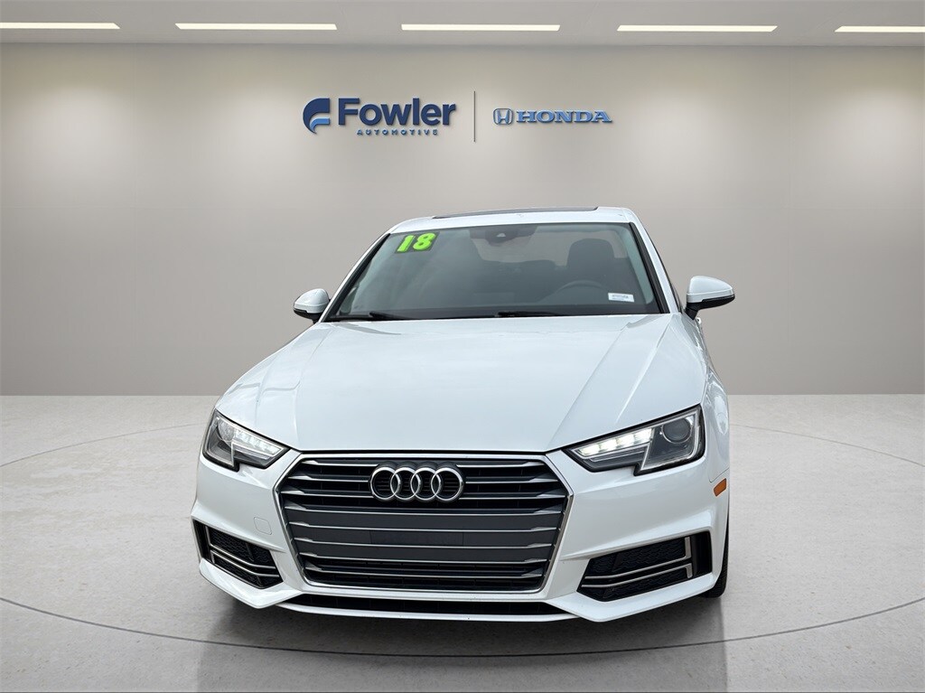 2018 Audi A4 2.0T photo 2
