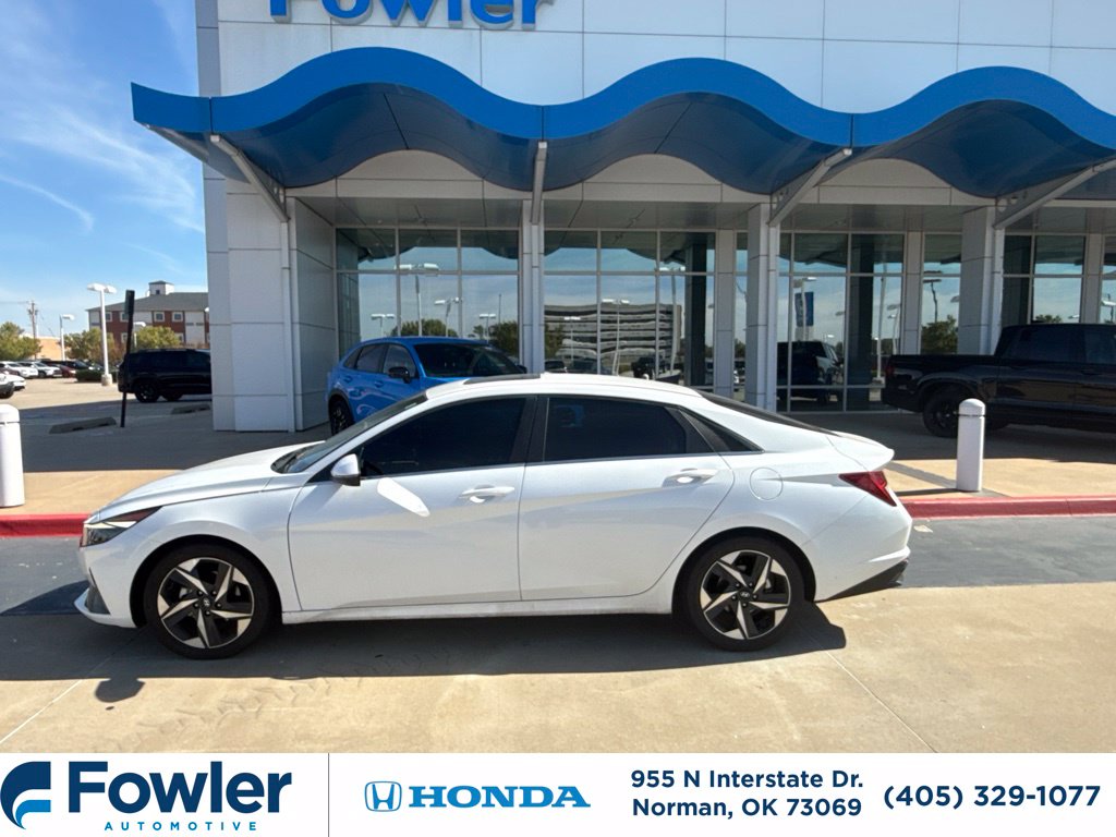Used 2022 Hyundai Elantra Limited Sedan