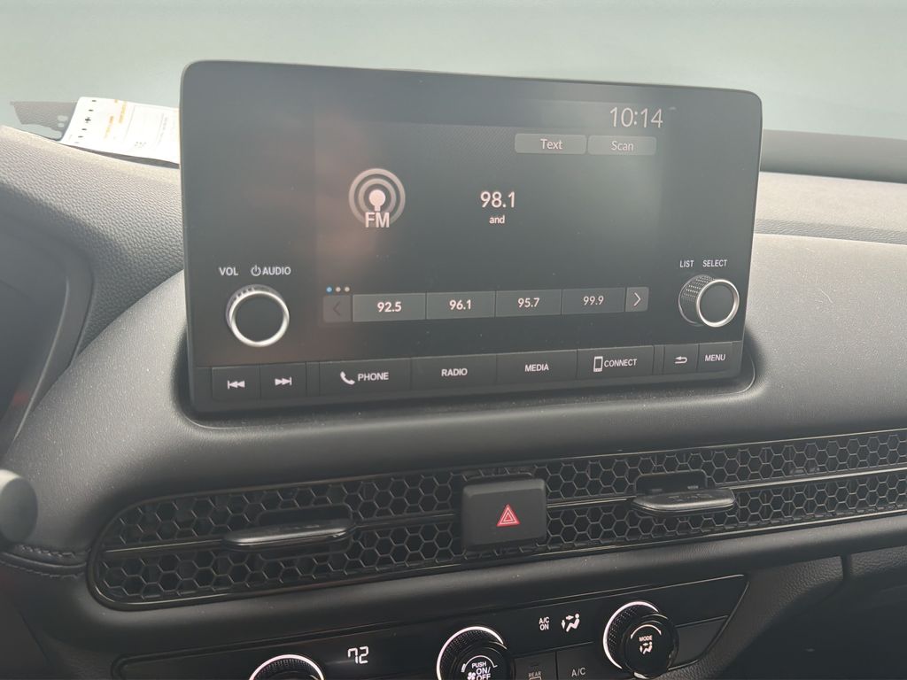 2025 Honda HR-V LX - Photo 24