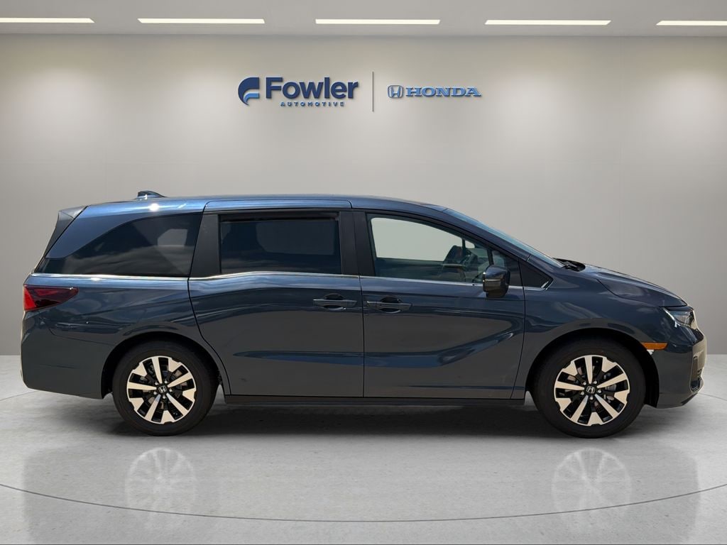 New 2026 Honda Odyssey EX-L Van Passenger