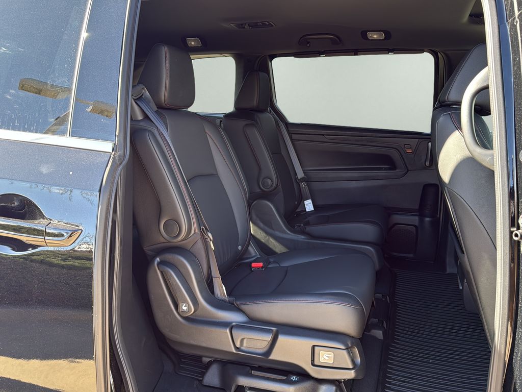 2026 Honda Odyssey Sport L - Photo 12