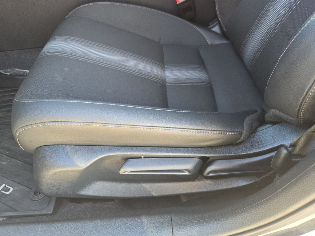 2026 Honda Civic Hatchback Sport - Photo 15