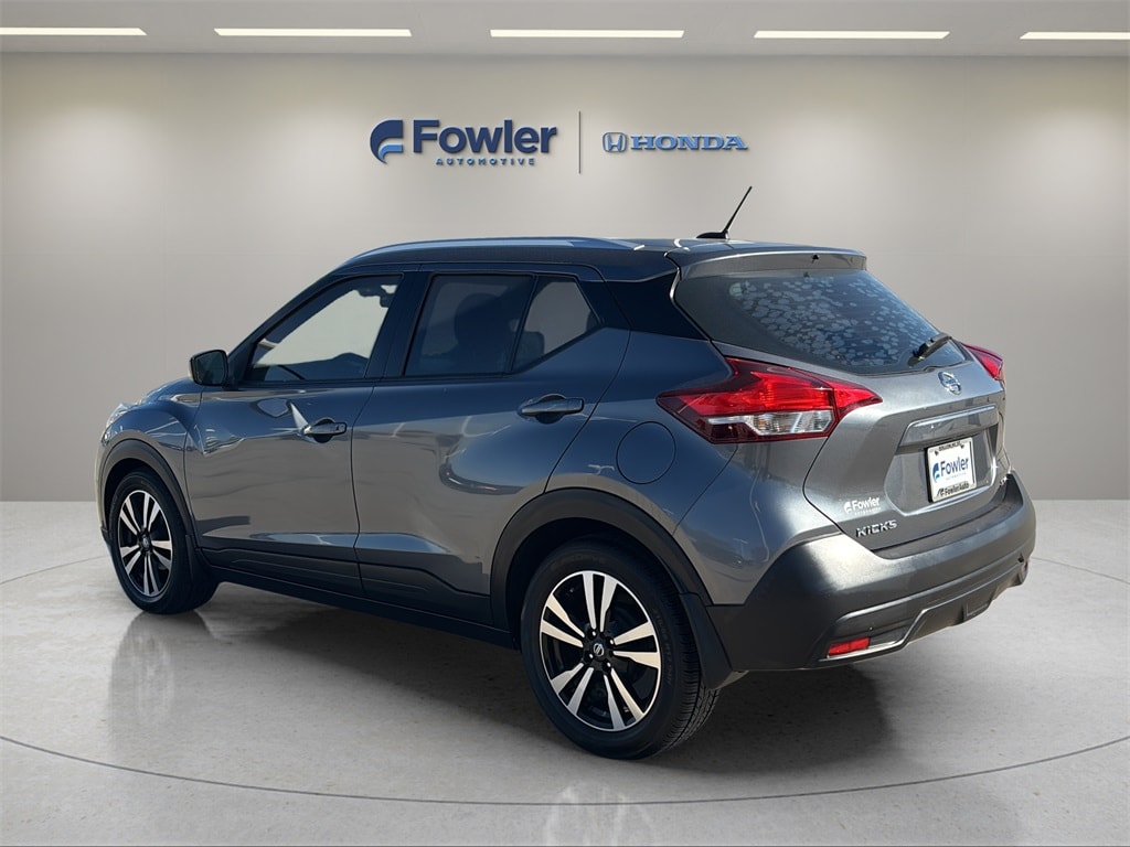 Used 2019 Nissan Kicks SV SUV