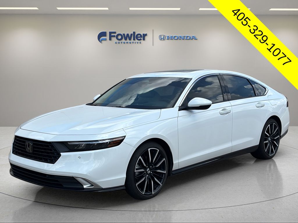 2025 Honda Accord Hybrid Touring's photo