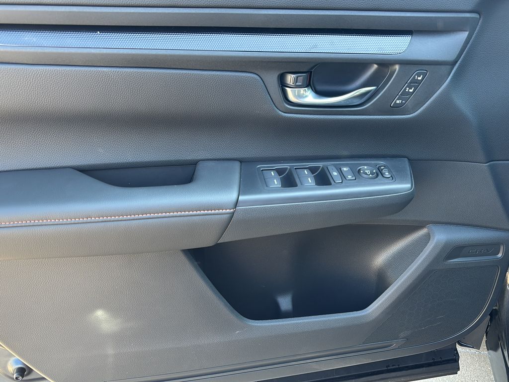 2026 Honda CR-V Sport-L - Photo 17