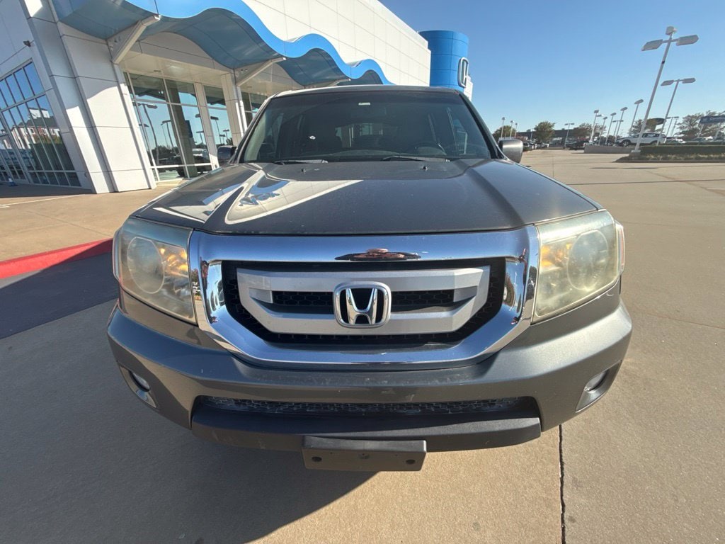 Used 2011 Honda Pilot EX-L with VIN 5FNYF3H52BB004560 for sale in Norman, OK