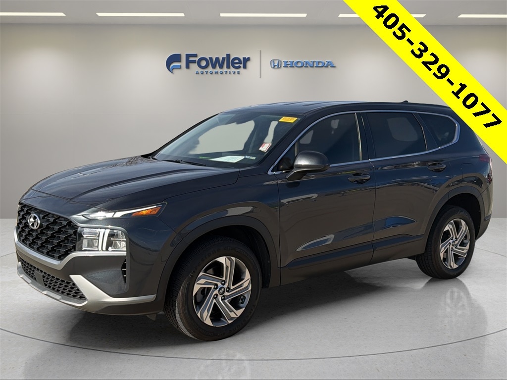 2021 Hyundai Santa Fe SE's photo