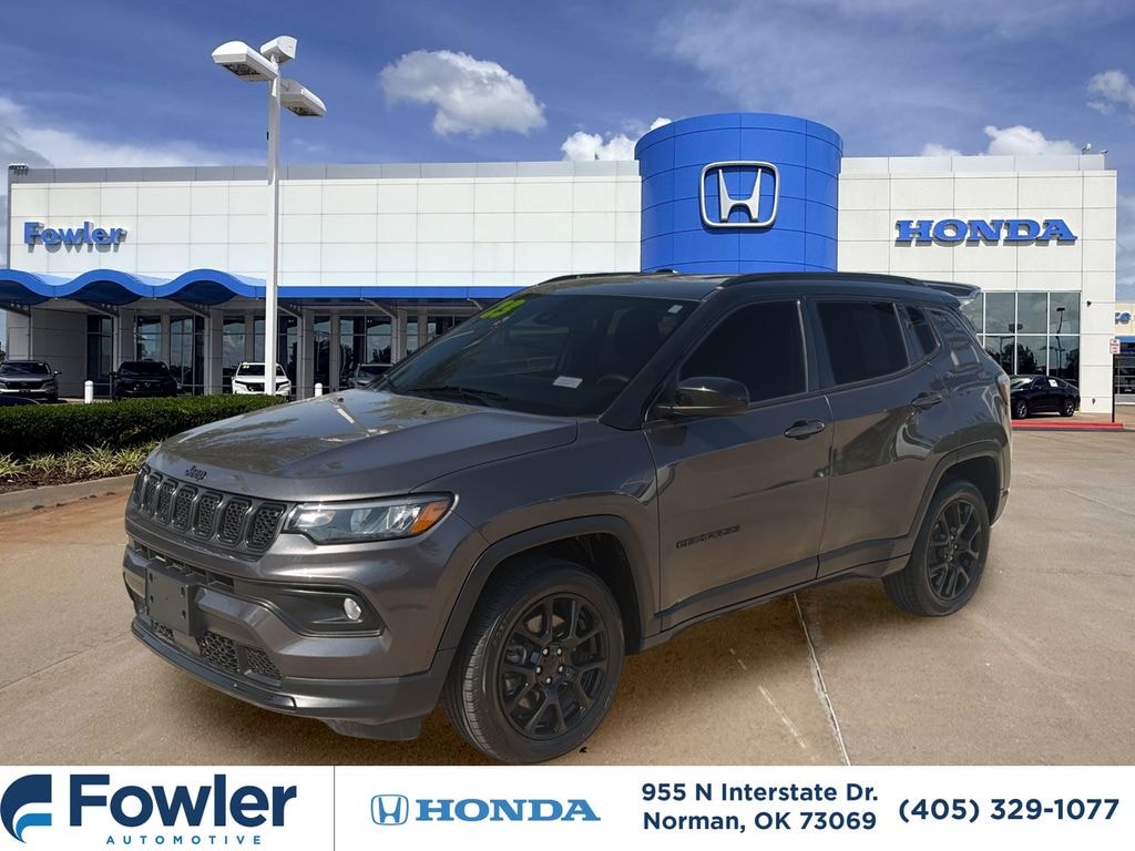 Used 2023 Jeep Compass Latitude SUV
