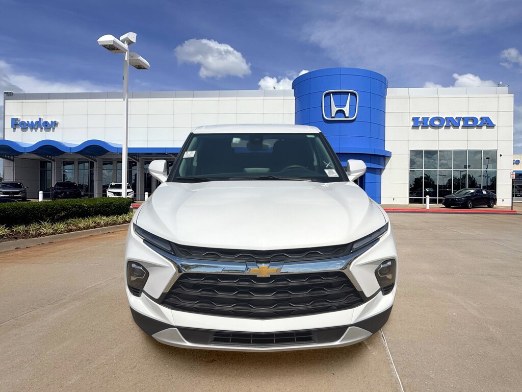 Used 2025 Chevrolet Blazer LT w/2LT SUV