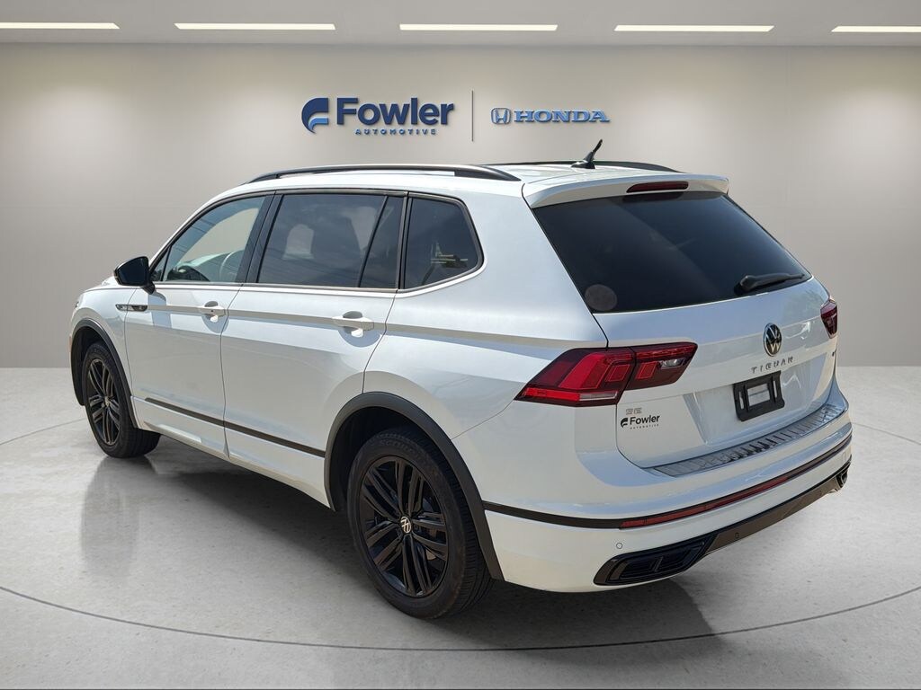 Used 2022 Volkswagen Tiguan 2.0T SE R-Line Black SUV