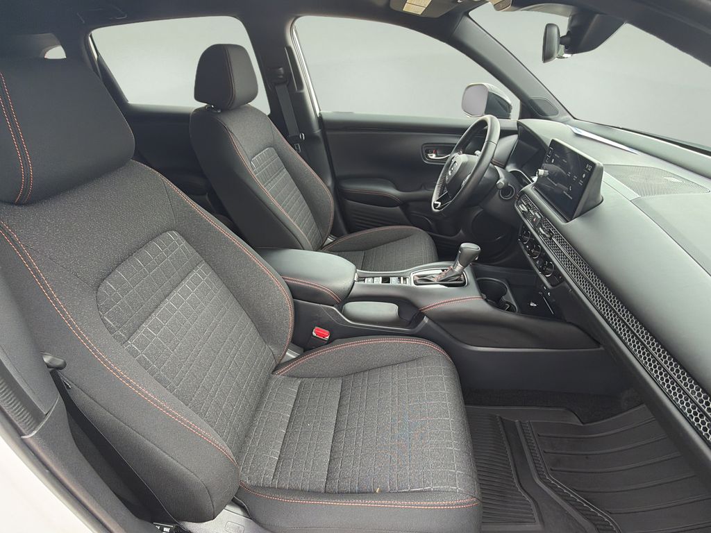 2026 Honda HR-V Sport - Photo 11