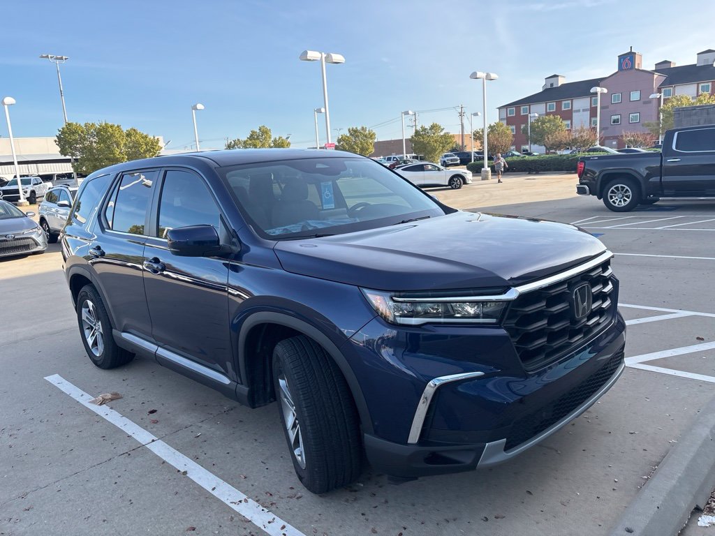 Used 2025 Honda Pilot EX-L SUV