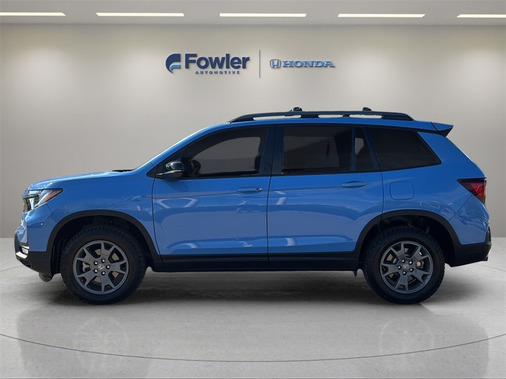 2025 Honda Passport TrailSport photo 2