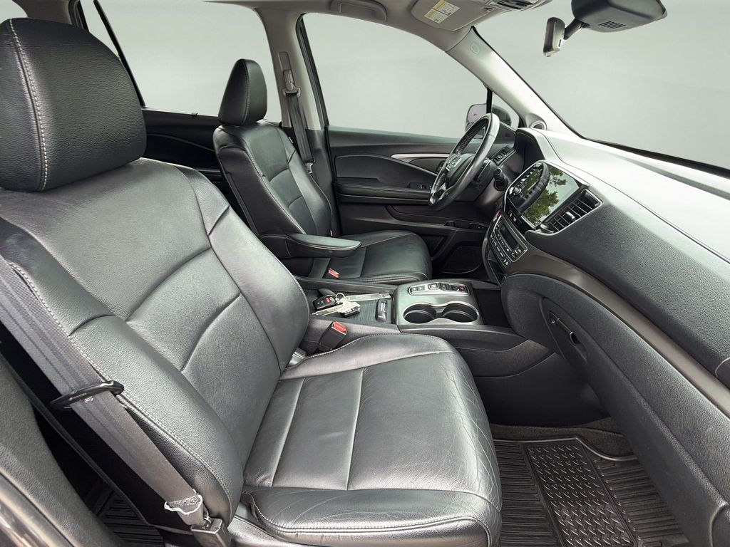 2022 Honda Pilot EX-L - Photo 9