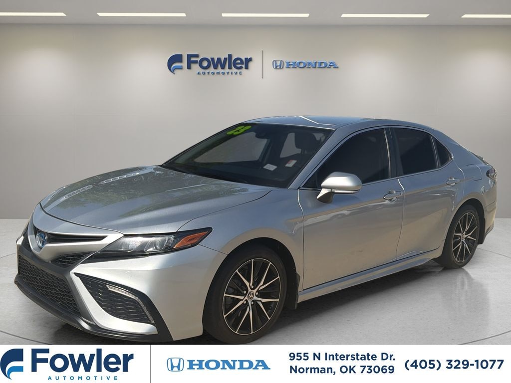 Used 2023 Toyota Camry Hybrid SE Sedan