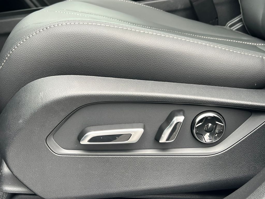 2026 Acura RDX Base - Photo 10