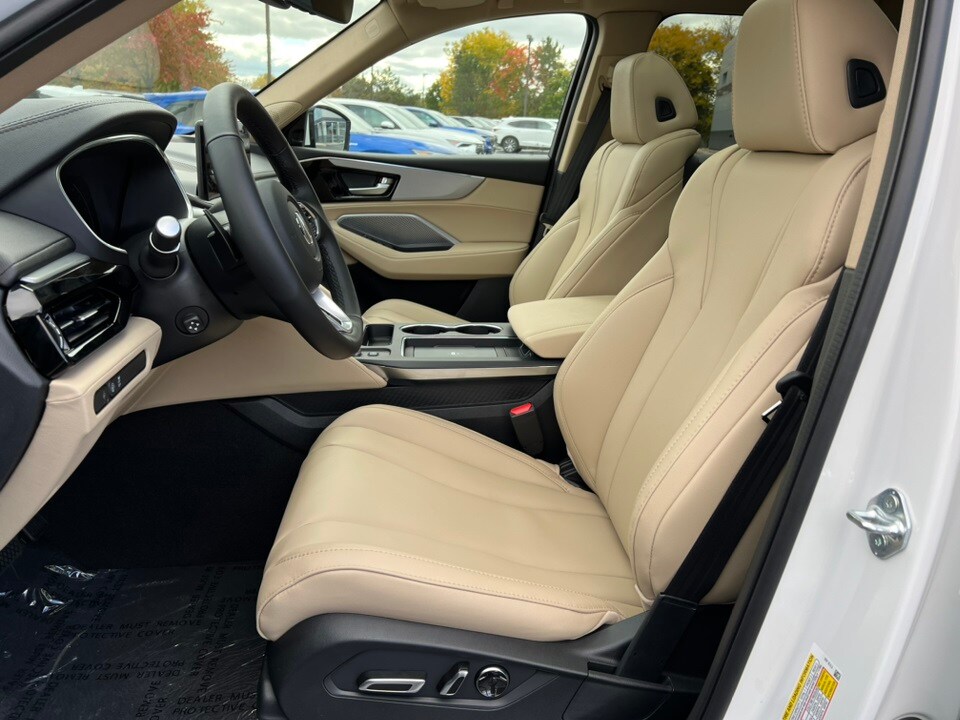 2026 Acura MDX SH-AWD photo 3
