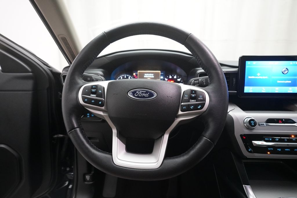 Used 2023 Ford Explorer XLT SUV
