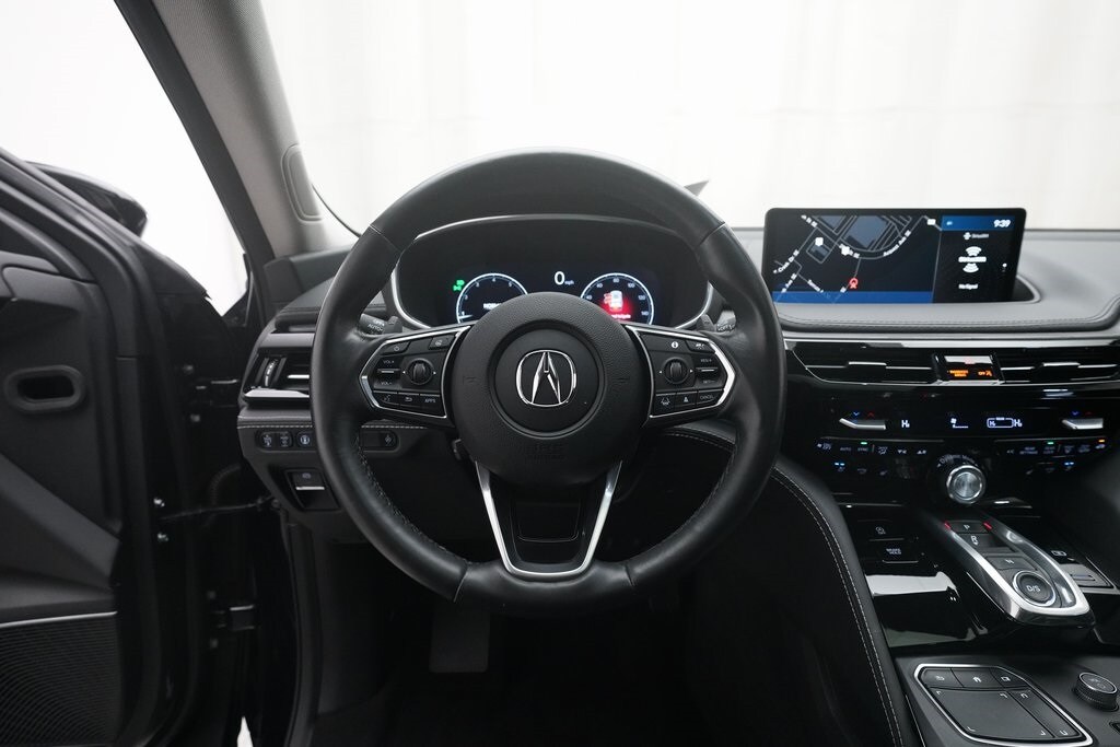 2023 Acura MDX SH-AWD Advance photo 4