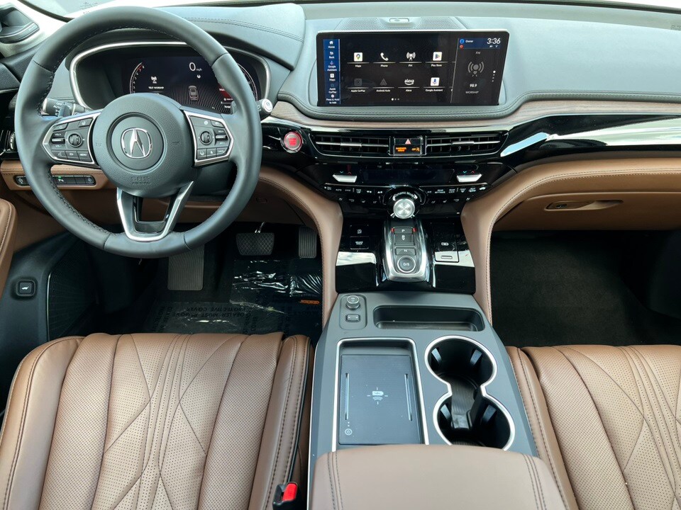 2026 Acura MDX SH-AWD Advance photo 2