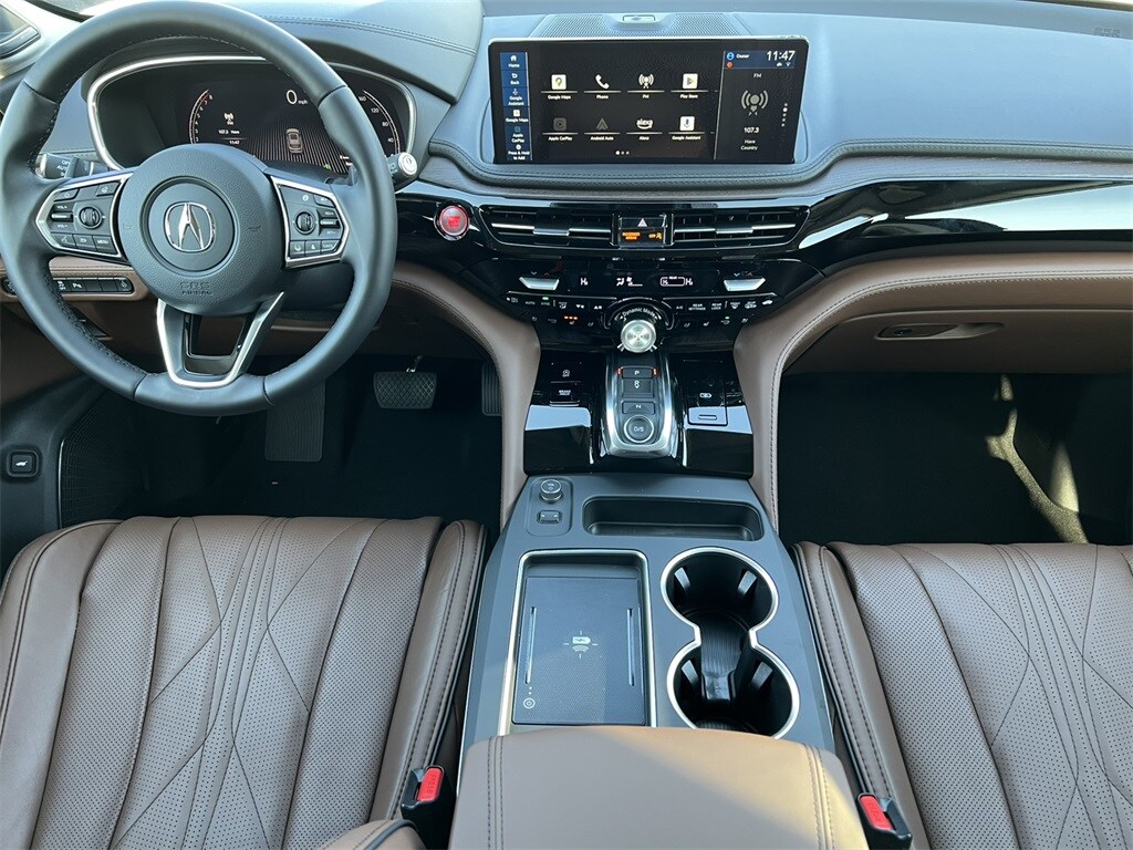 2026 Acura MDX SH-AWD Advance photo 2