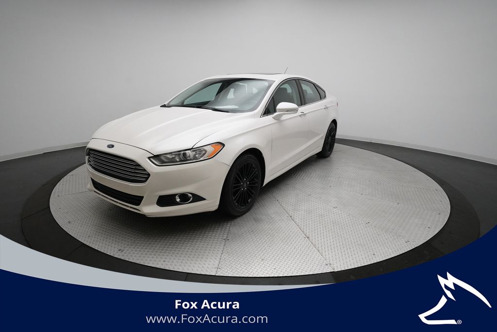 2016 Ford Fusion SE