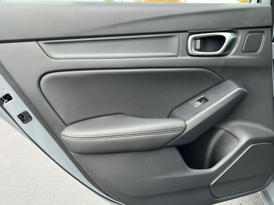 2026 Acura Integra Base - Photo 30