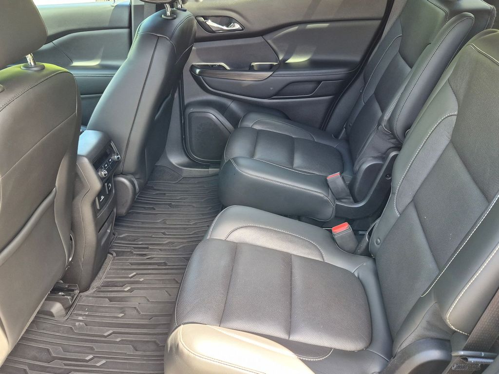 2017 GMC Acadia SLT-1 - Photo 26