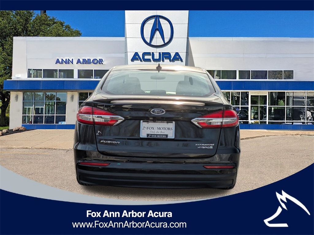 Used 2019 Ford Fusion Hybrid Titanium Sedan