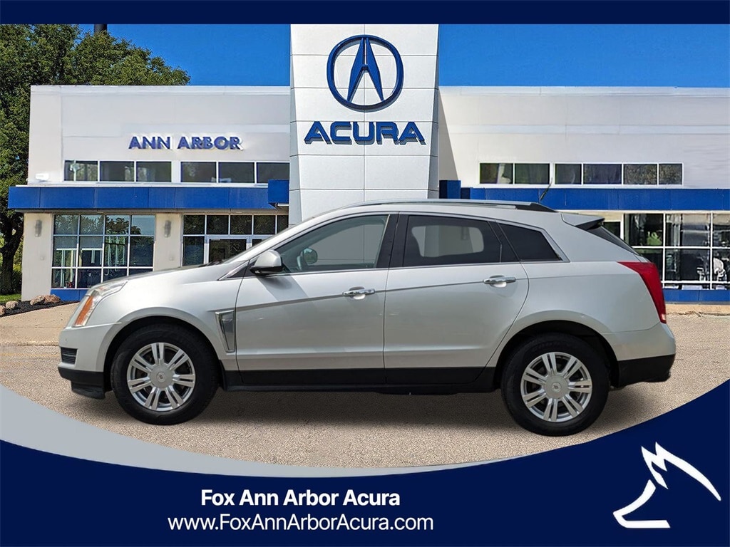 Used 2014 Cadillac SRX Luxury Collection with VIN 3GYFNEE38ES674841 for sale in Ann Arbor, MI