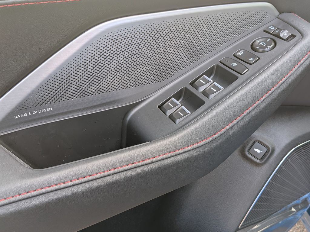2026 Acura MDX A-Spec Package - Photo 17