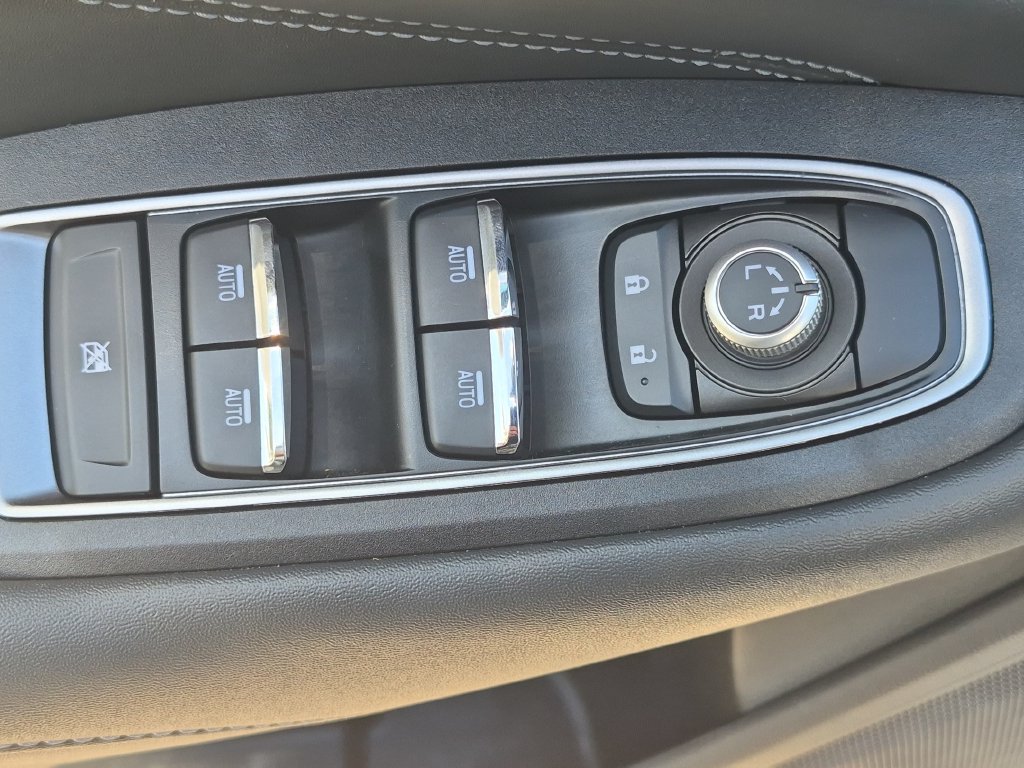 2020 Subaru Outback Limited - Photo 15