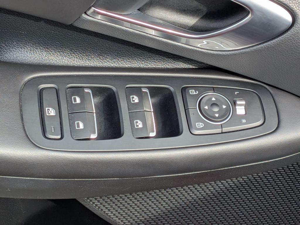 2023 Hyundai Sonata SEL - Photo 14