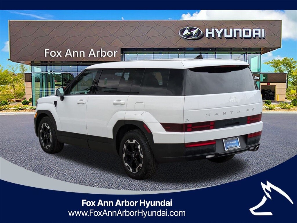 2025 Hyundai Santa Fe SE photo 3