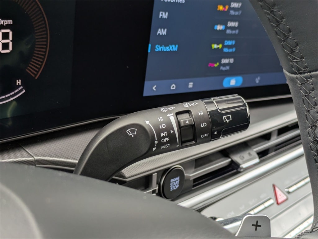 2025 Hyundai Santa Fe SE - Photo 20