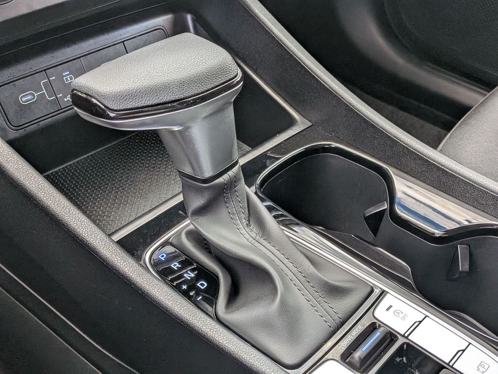 2026 Hyundai Tucson SE - Photo 23