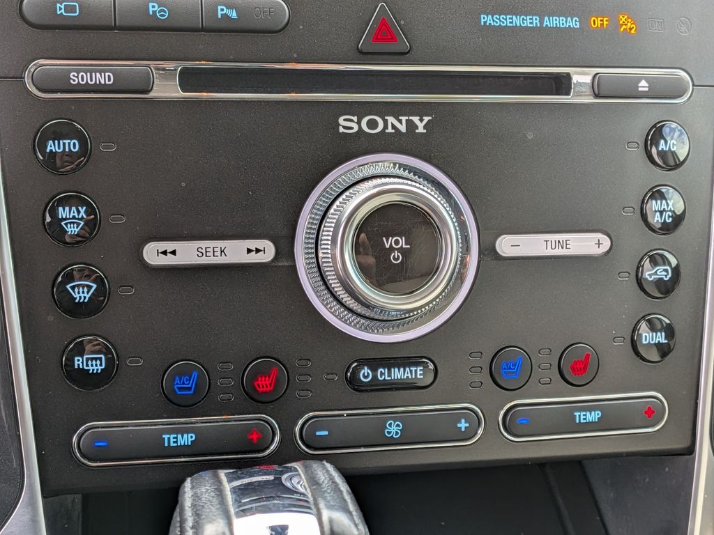 2016 Ford Explorer Platinum - Photo 24