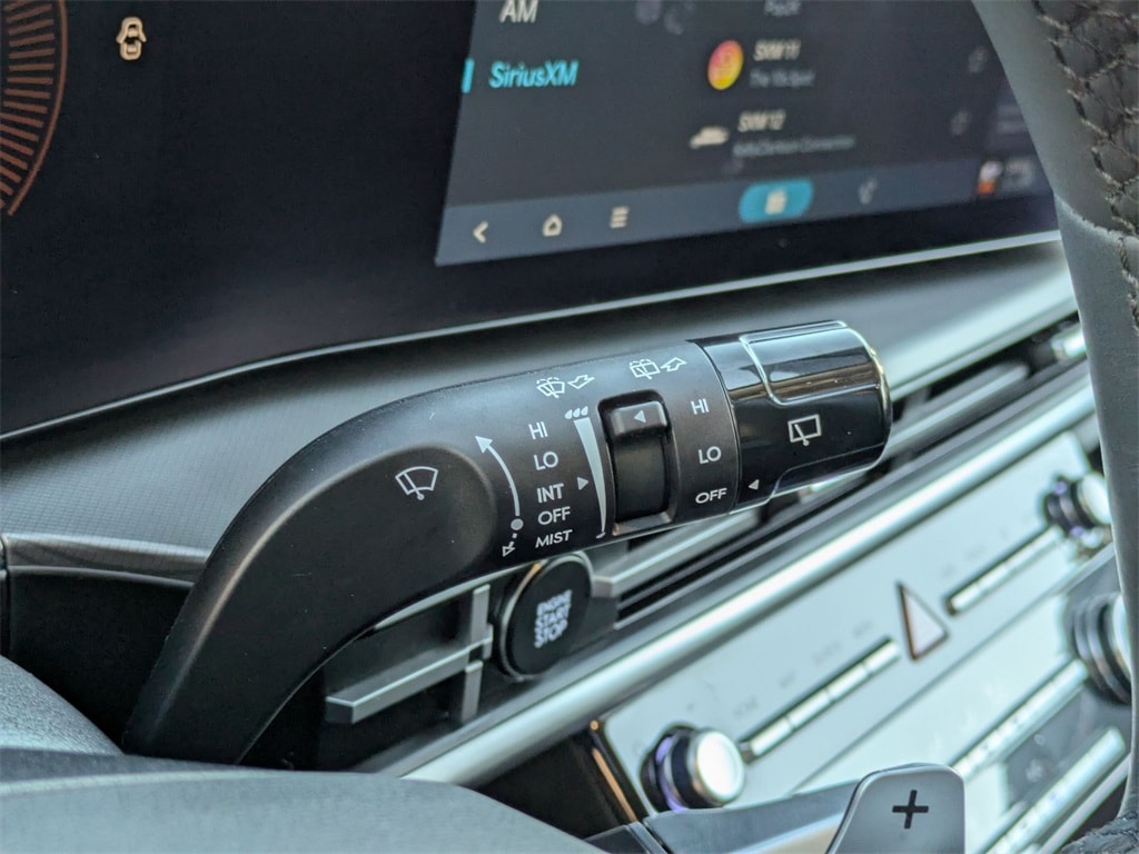 2025 Hyundai Santa Fe SE - Photo 20