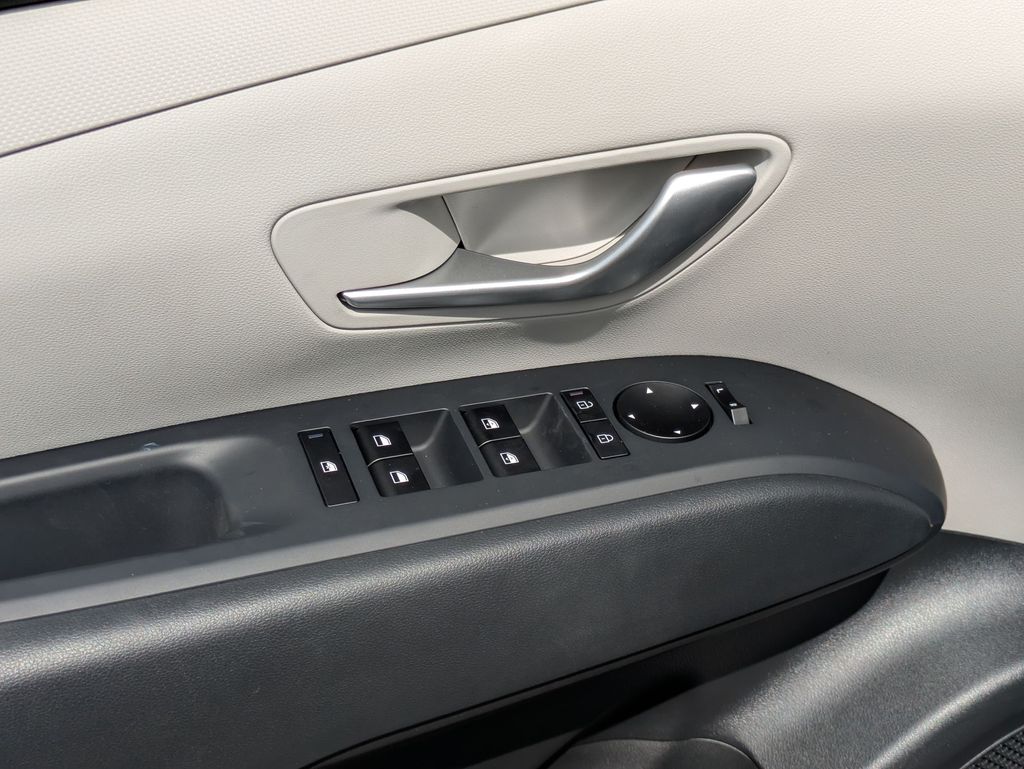 2026 Hyundai Tucson SEL - Photo 16