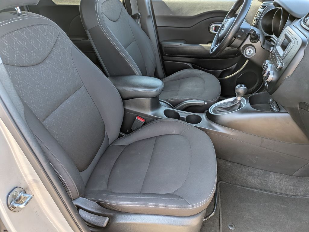 2015 Kia Soul Base - Photo 26