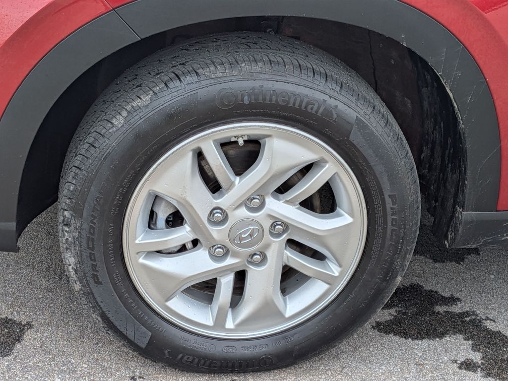 2024 Hyundai Venue SE - Photo 10